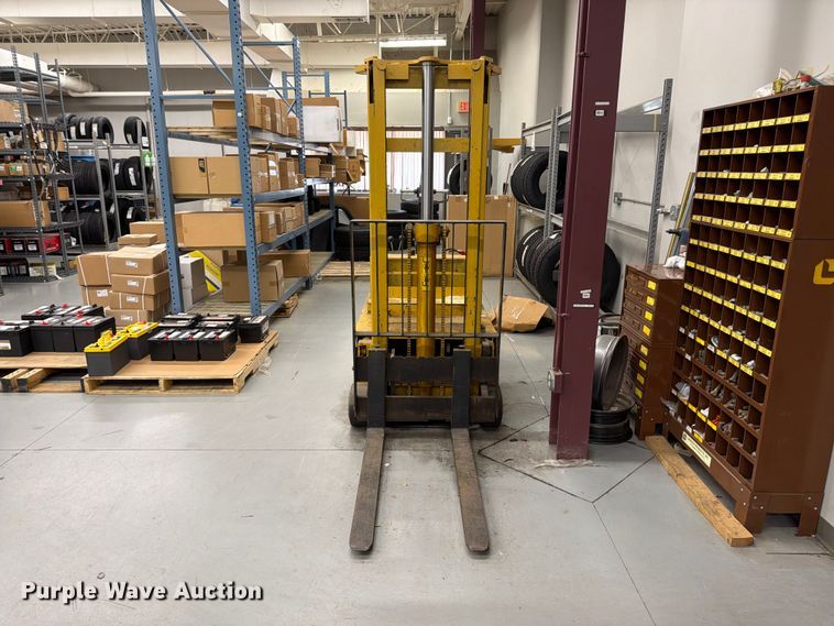 image for item MZ9823 Big Joe PDC 30 order picker