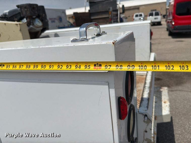 image for item MZ9824 2015 Chevrolet Silverado 3500HD Crew Cab utility bed pickup truck