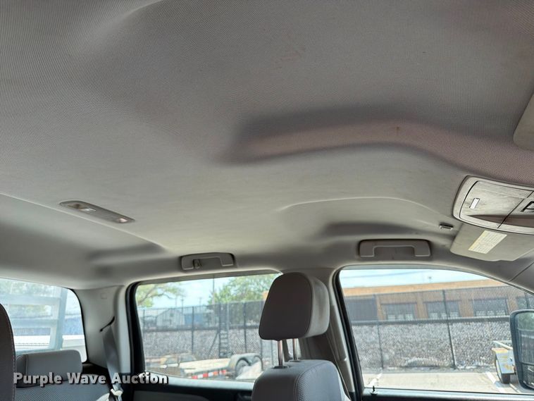 image for item MZ9824 2015 Chevrolet Silverado 3500HD Crew Cab utility bed pickup truck