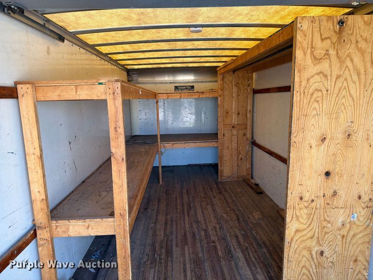 image for item MZ9828 1998 GMC C6500 box truck