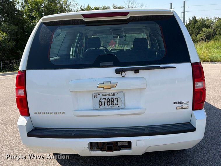 image for item MZ9829 2009 Chevrolet Suburban SUV