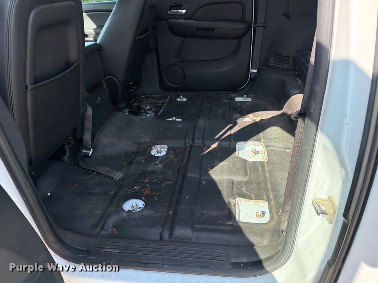 image for item MZ9829 2009 Chevrolet Suburban SUV
