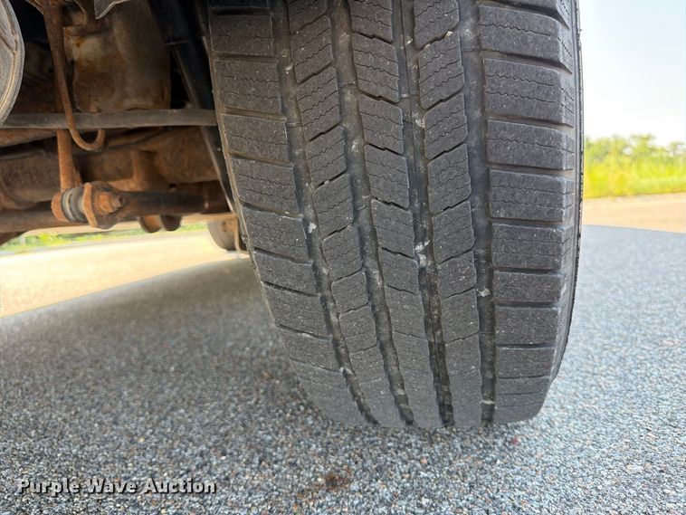 image for item MZ9829 2009 Chevrolet Suburban SUV