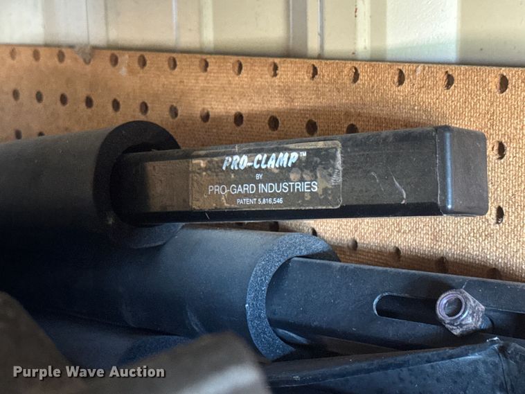image for item NJ9057 Law enforcement equipment