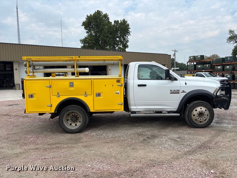 image for item NM9899 2015 RAM 4500 utility / service truck