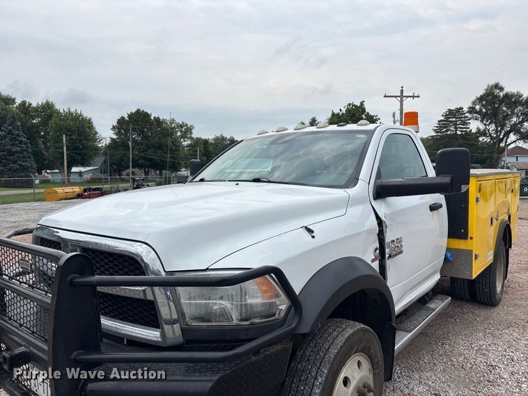 image for item NM9899 2015 RAM 4500 utility / service truck