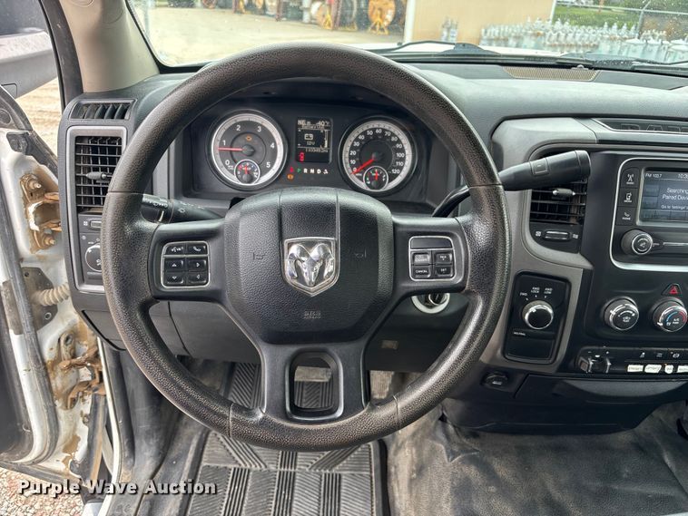 image for item NM9899 2015 RAM 4500 utility / service truck