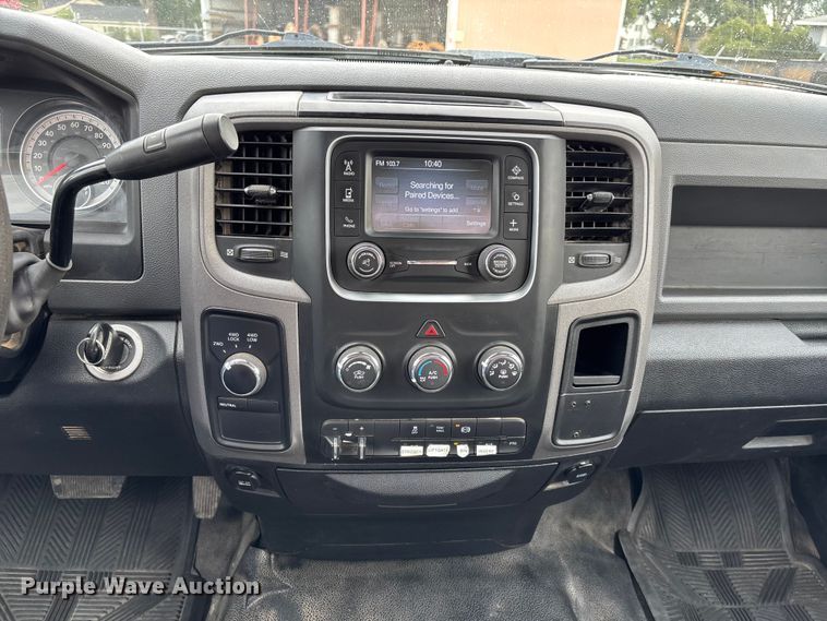 image for item NM9899 2015 RAM 4500 utility / service truck
