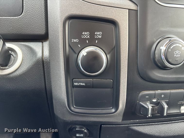 image for item NM9899 2015 RAM 4500 utility / service truck