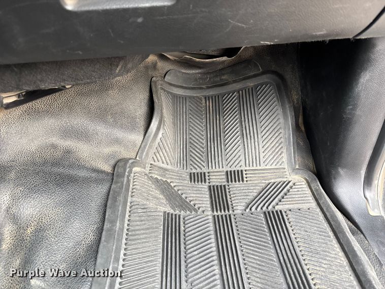 image for item NM9899 2015 RAM 4500 utility / service truck