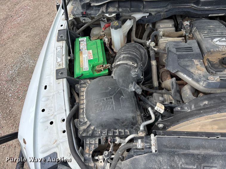 image for item NM9899 2015 RAM 4500 utility / service truck