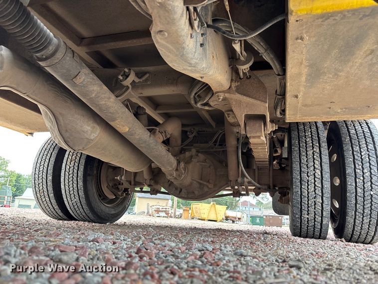 image for item NM9899 2015 RAM 4500 utility / service truck