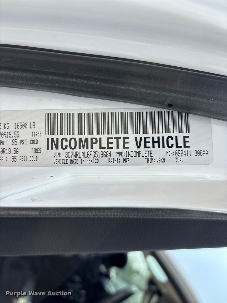 image for item NM9899 2015 RAM 4500 utility / service truck