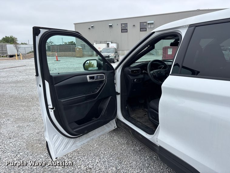 image for item NM9903 2020 Ford Explorer Police Interceptor SUV