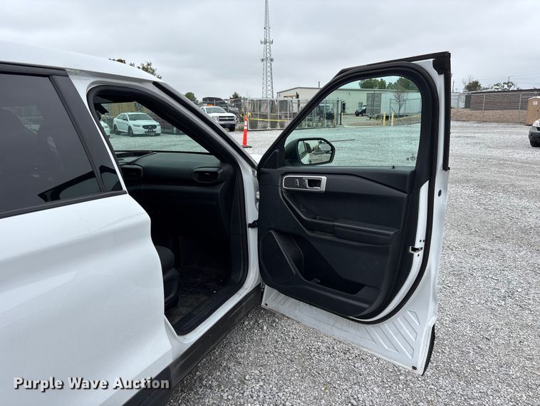 image for item NM9903 2020 Ford Explorer Police Interceptor SUV