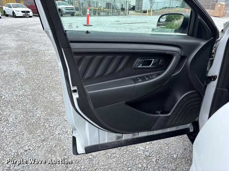 image for item NM9904 2018 Ford Taurus Police Interceptor 