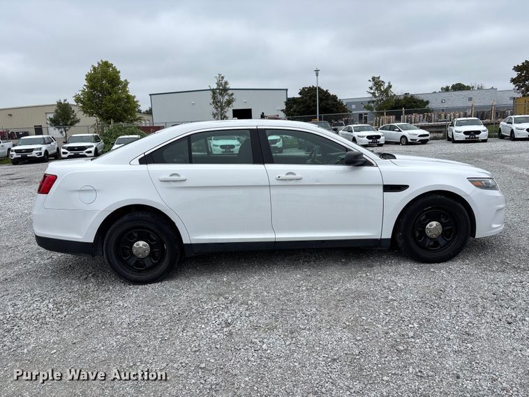 image for item NM9905 2018 Ford Taurus Police Interceptor 