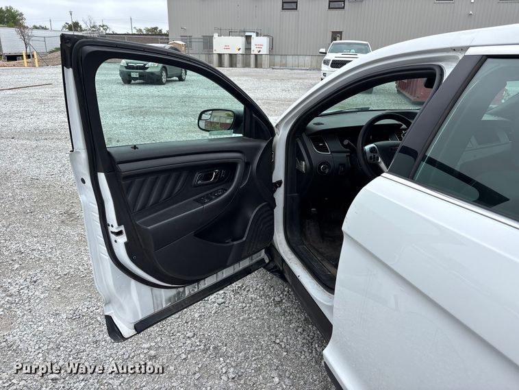 image for item NM9905 2018 Ford Taurus Police Interceptor 