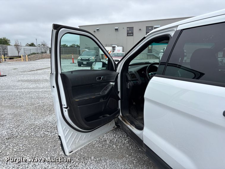 image for item NM9907 2013 Ford Explorer Police Interceptor 