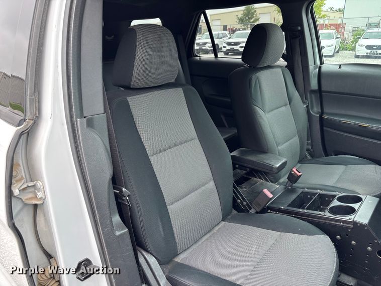 image for item NM9907 2013 Ford Explorer Police Interceptor 