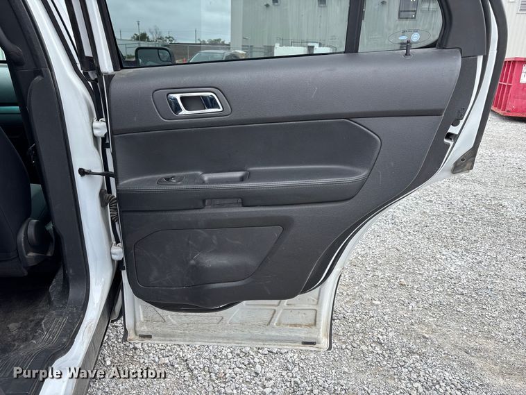 image for item NM9907 2013 Ford Explorer Police Interceptor 