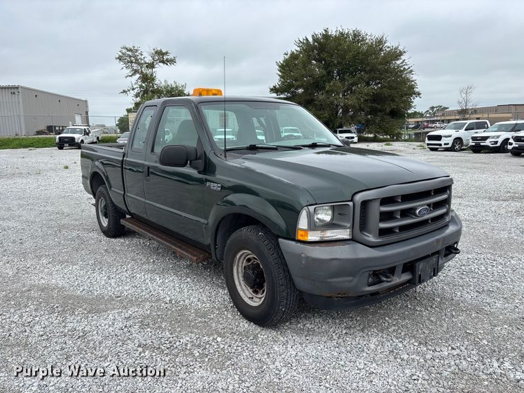 image for item NM9908 2003 Ford F250 Super Duty Ext. Cab pickup truck