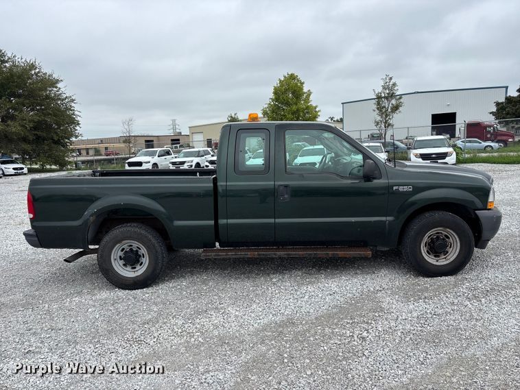 image for item NM9908 2003 Ford F250 Super Duty Ext. Cab pickup truck