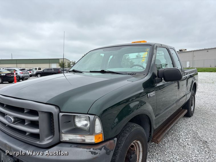 image for item NM9908 2003 Ford F250 Super Duty Ext. Cab pickup truck