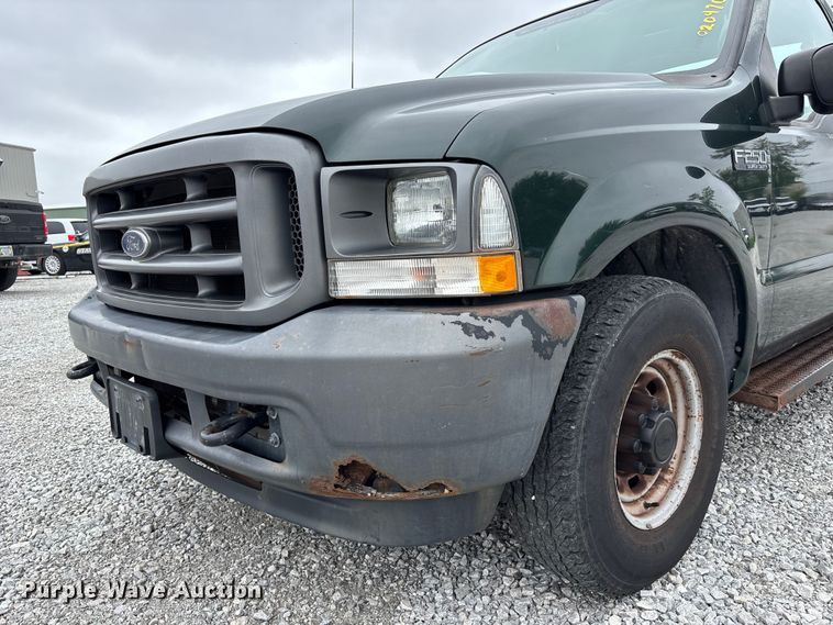 image for item NM9908 2003 Ford F250 Super Duty Ext. Cab pickup truck