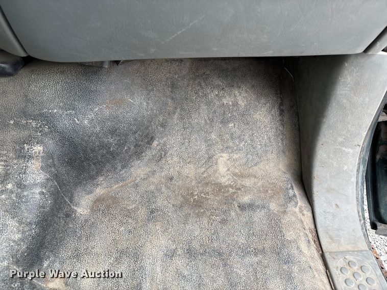 image for item NM9908 2003 Ford F250 Super Duty Ext. Cab pickup truck