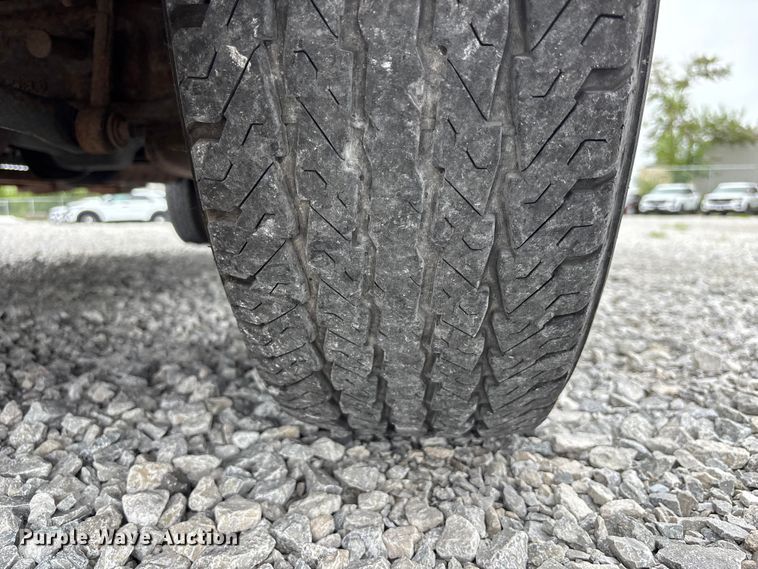 image for item NM9908 2003 Ford F250 Super Duty Ext. Cab pickup truck