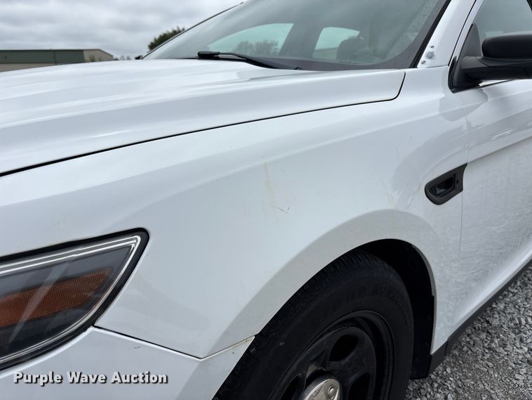 image for item NM9909 2017 Ford Taurus Police Interceptor 