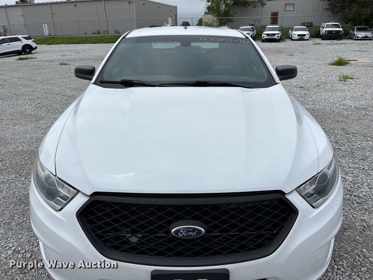 image for item NM9909 2017 Ford Taurus Police Interceptor 