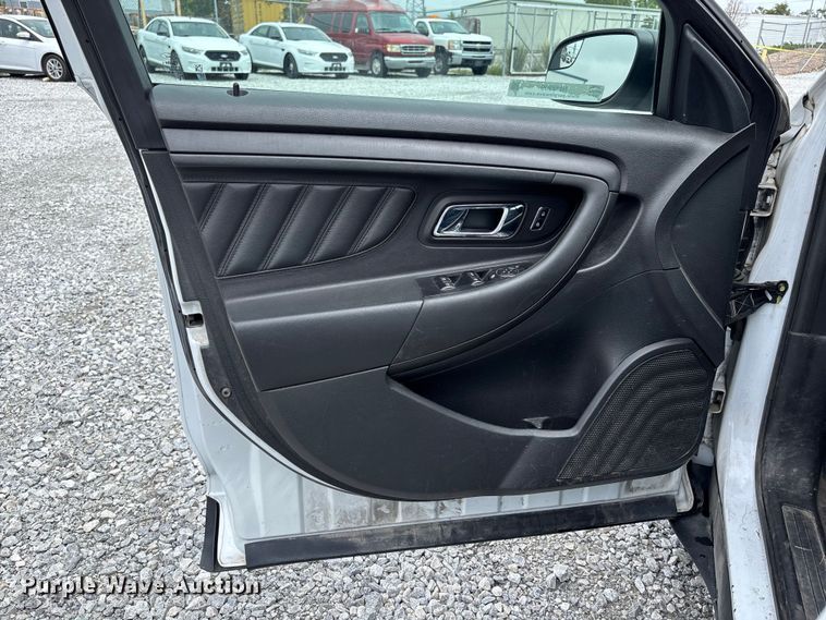 image for item NM9909 2017 Ford Taurus Police Interceptor 