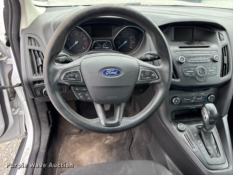 image for item NM9910 2017 Ford Focus 