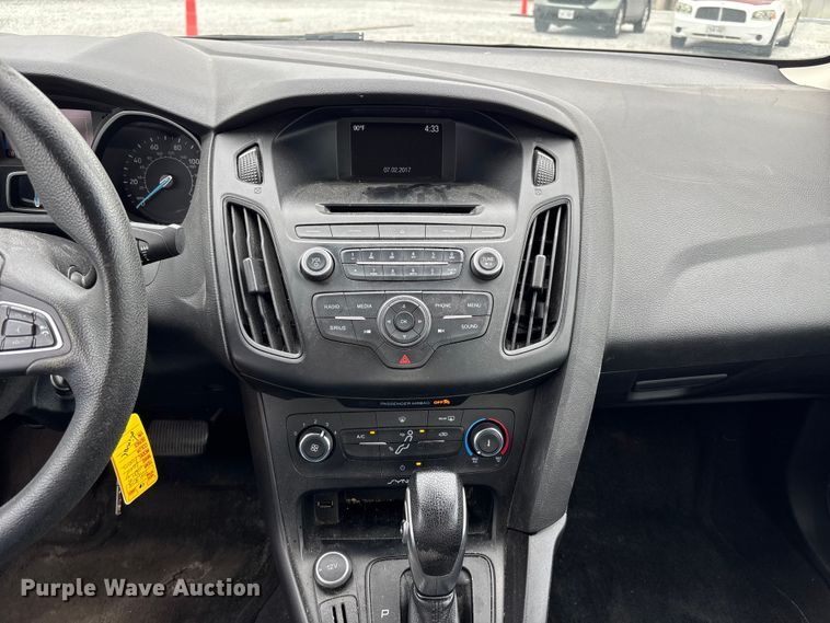 image for item NM9910 2017 Ford Focus 