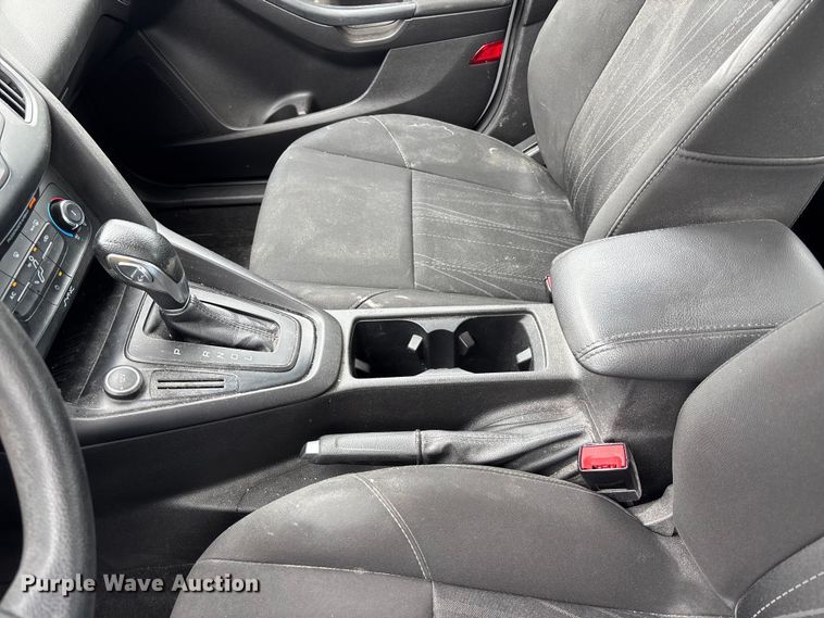 image for item NM9910 2017 Ford Focus 