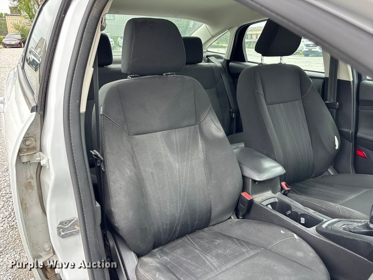 image for item NM9910 2017 Ford Focus 