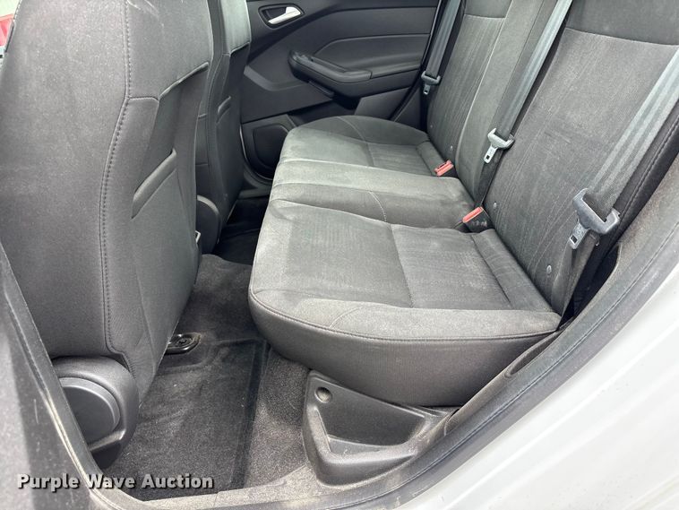 image for item NM9910 2017 Ford Focus 