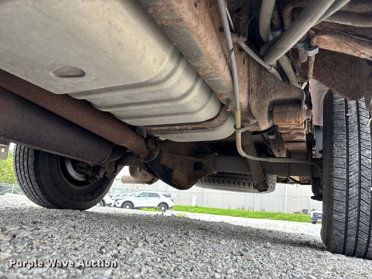 image for item NM9911 1999 Ford E350 van
