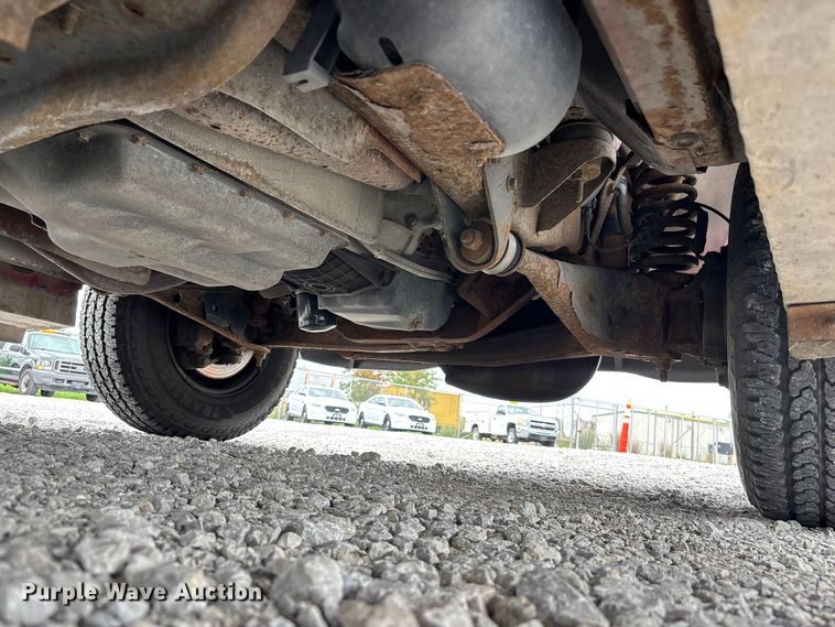 image for item NM9911 1999 Ford E350 van