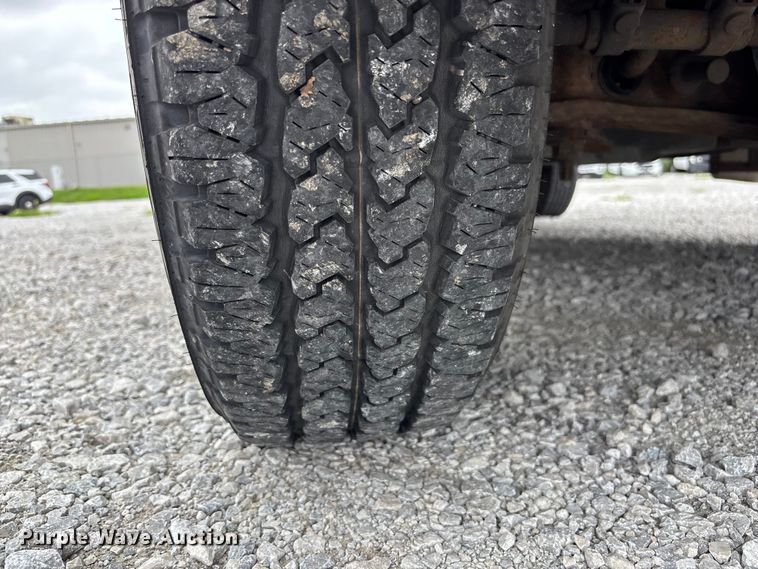 image for item NM9911 1999 Ford E350 van