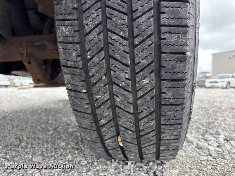 image for item NM9911 1999 Ford E350 van