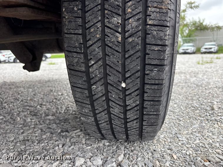 image for item NM9911 1999 Ford E350 van