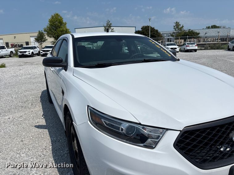 image for item NM9912 2019 Ford Taurus Police Interceptor 