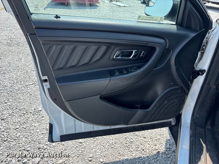 image for item NM9912 2019 Ford Taurus Police Interceptor 