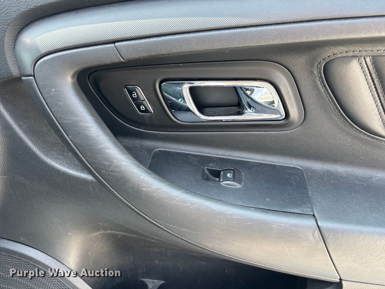 image for item NM9912 2019 Ford Taurus Police Interceptor 
