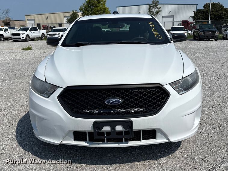 image for item NM9913 2017 Ford Taurus Police Interceptor 