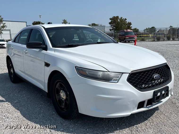 image for item NM9913 2017 Ford Taurus Police Interceptor 
