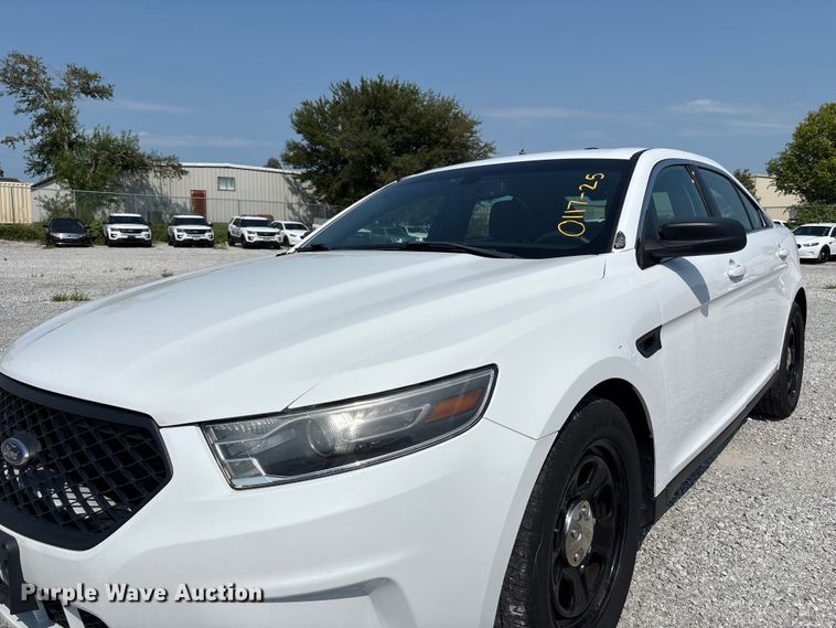 image for item NM9913 2017 Ford Taurus Police Interceptor 